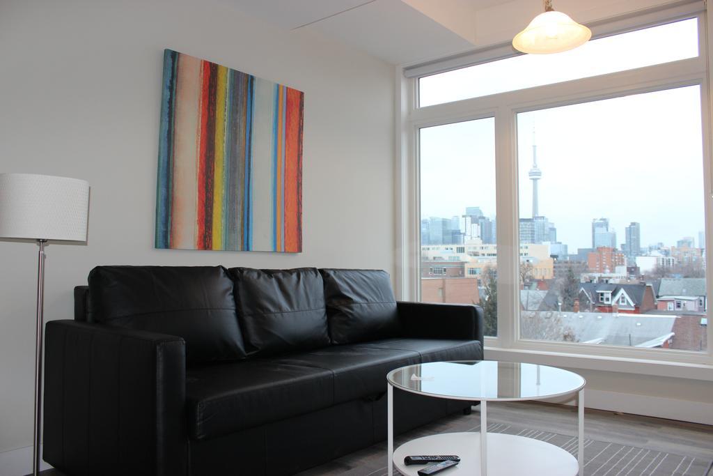 Atlas Suites- Furnished Apartments-College Street, Toronto Exterior photo